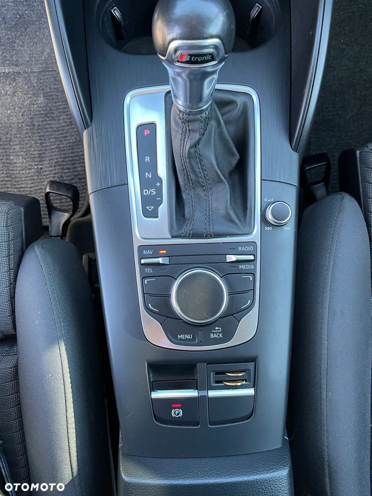 Audi A3 Sportback 1.8 TFSI Attraction S tronic - 26