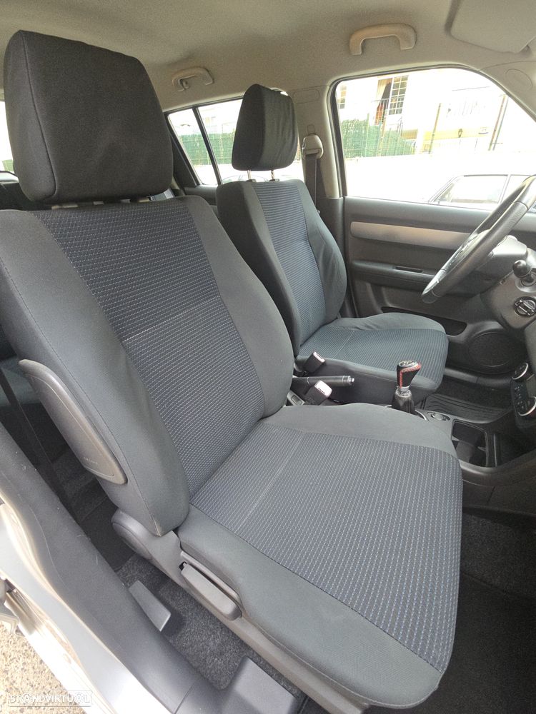 Suzuki Swift 1.3 DDiS GLX - 25