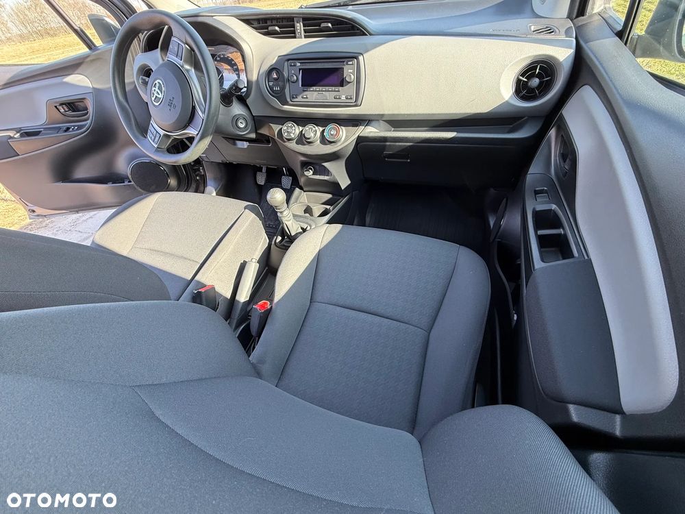 Toyota Yaris 1.5 Active - 24