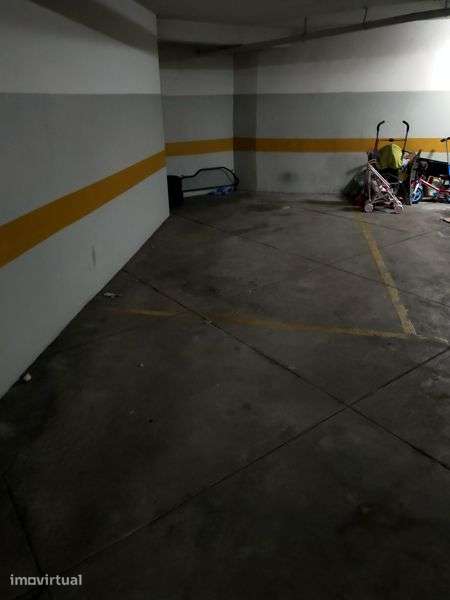 Lugar de garagem - Grande imagem: 2/2