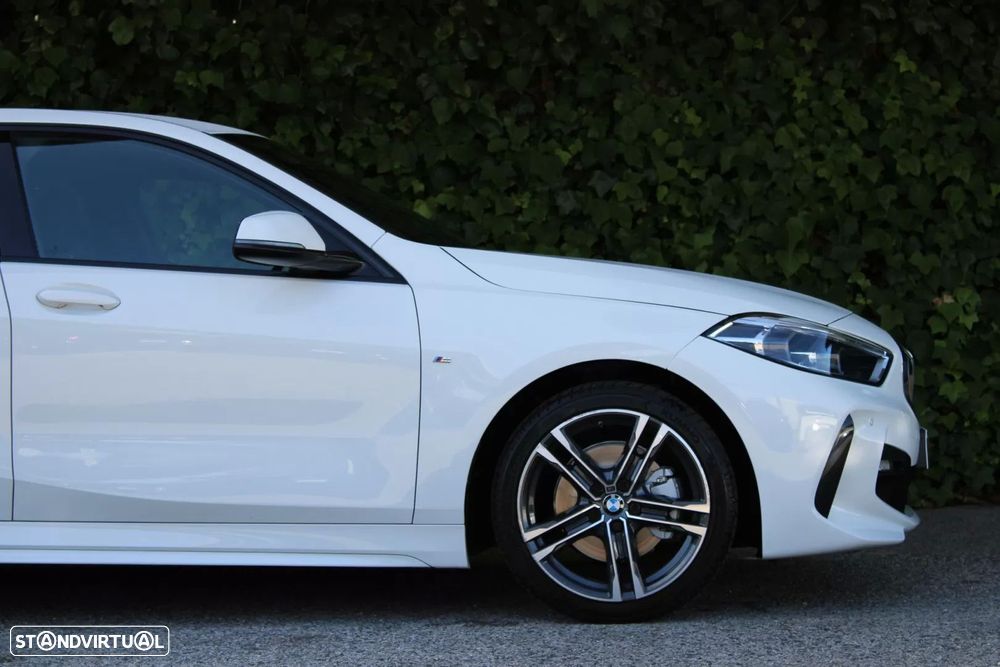 BMW 118 i Pack Desportivo M Auto - 10