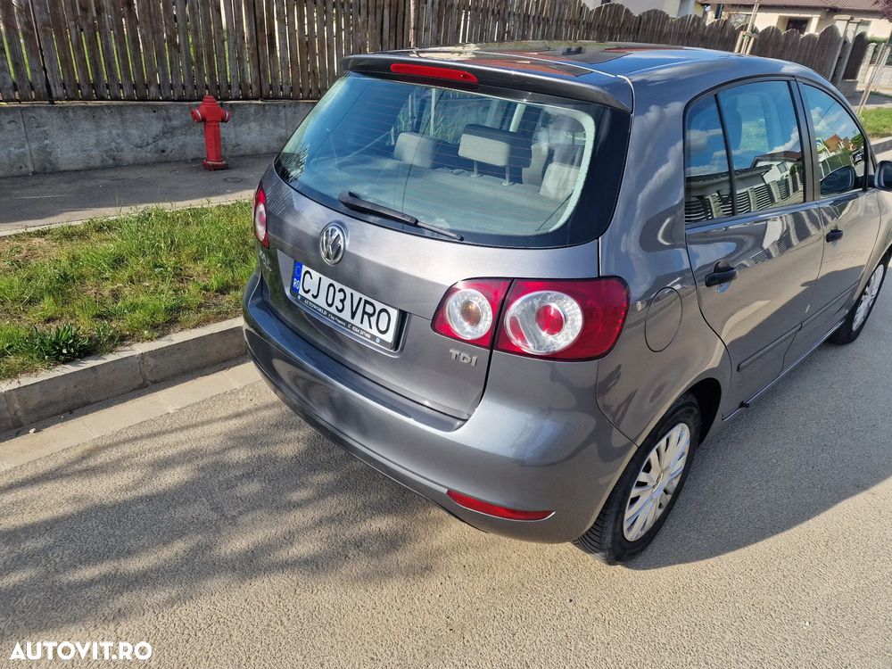 Volkswagen Golf Plus - 8