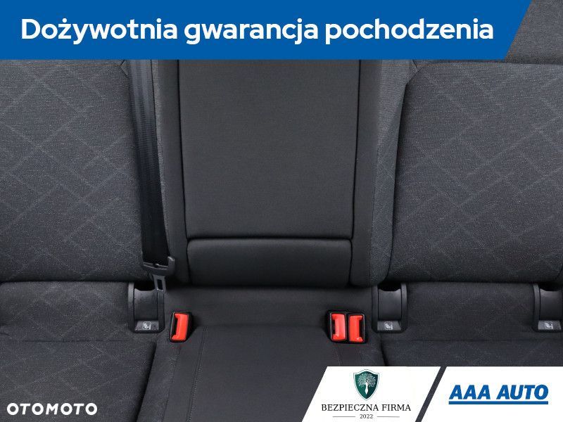 Volkswagen Golf Variant - 11