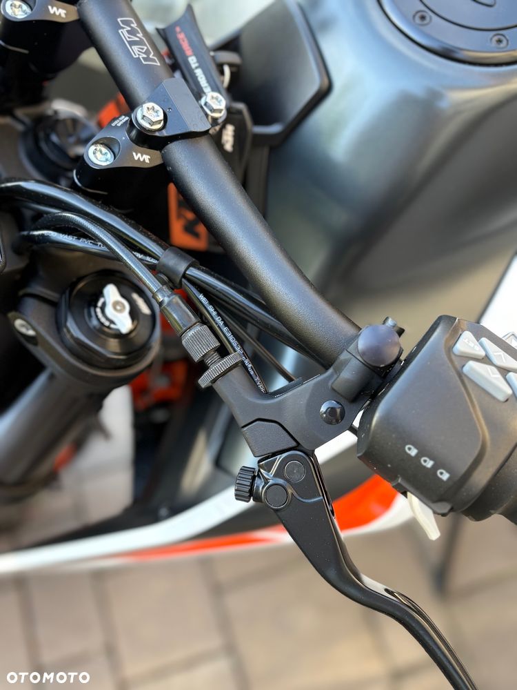 KTM DUKE 890 - 14