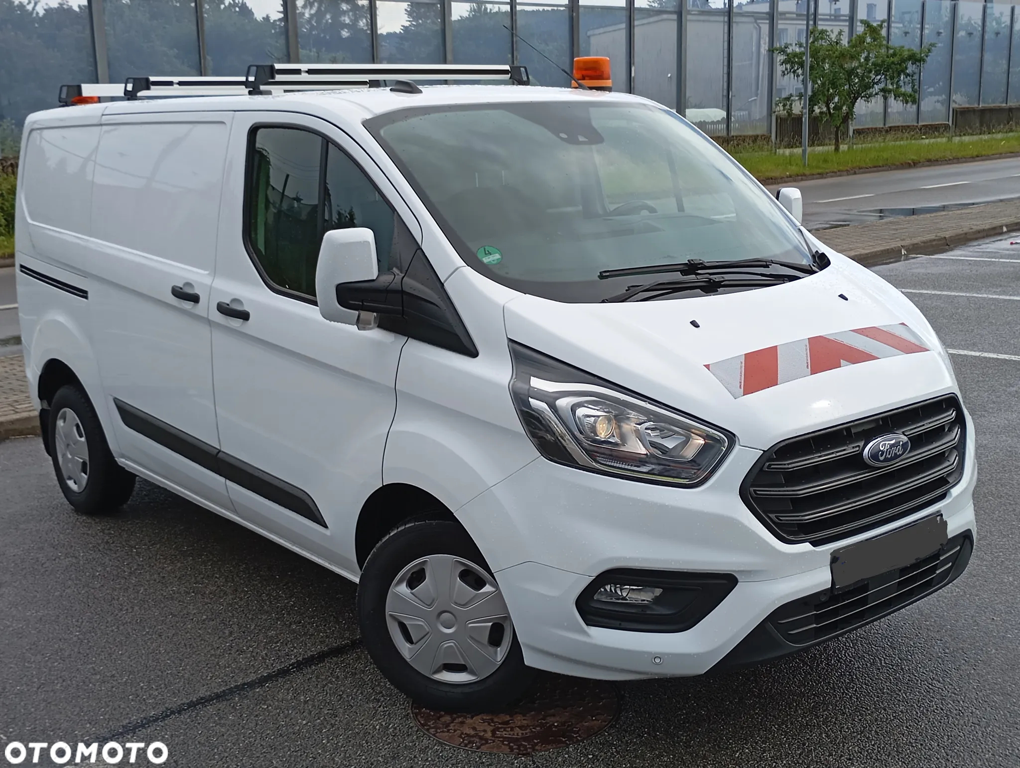 Ford Transit Custom 2.0EB Szafki/Relingi - 8