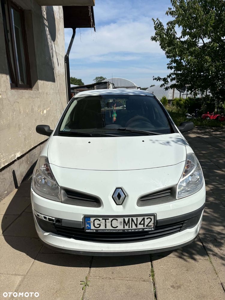 Renault Clio 1.5 dCi Alize - 1