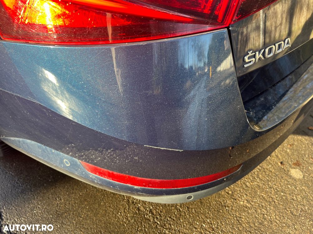 Skoda Superb Combi 1.8 TSI DSG Style - 11