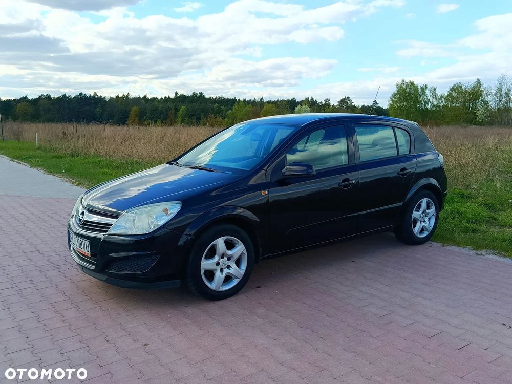 Opel Astra - 1