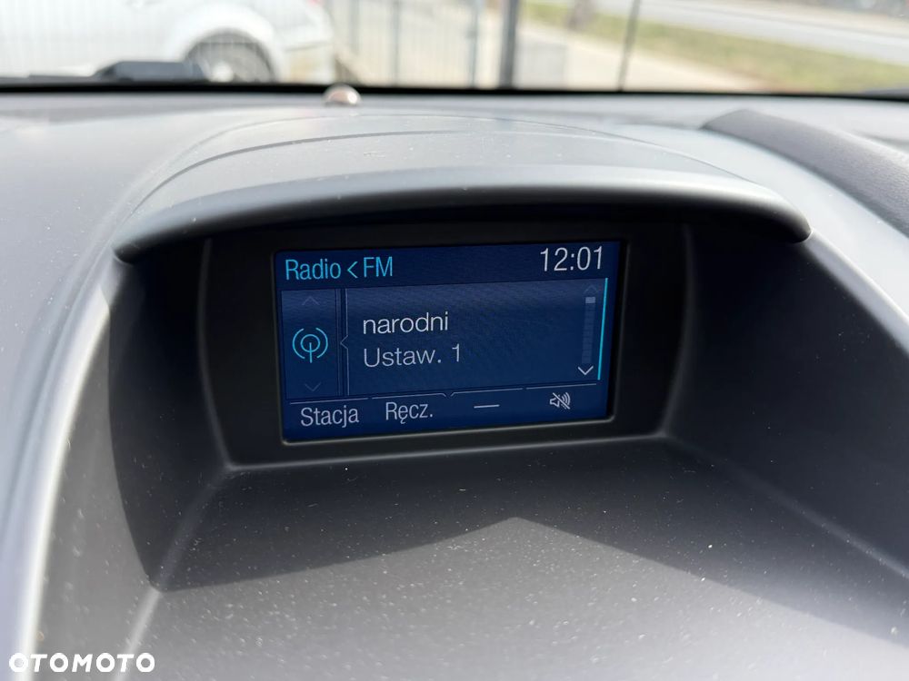 Ford Fiesta 1.5 TDCi SYNC Edition - 28