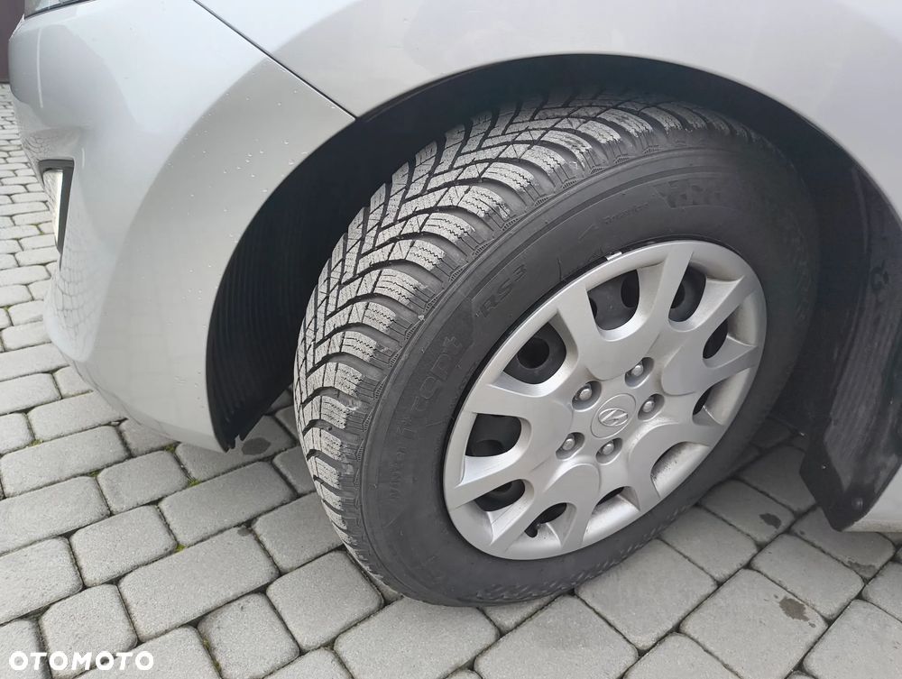 Hyundai i30 1.4 Trend - 16