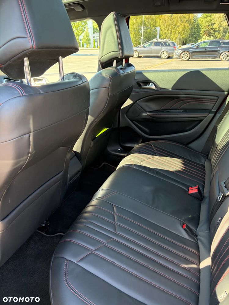 Peugeot 308 BlueHDi 180 EAT6 GT - 15