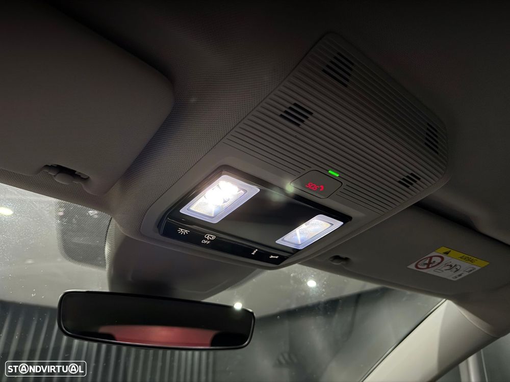 VW Golf Variant 1.0 TSI Confortline DSG - 29