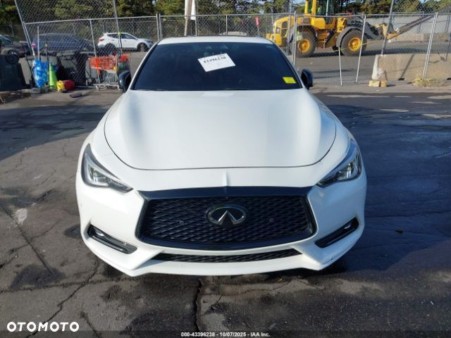 Infiniti Q60 Q60S 3.0t AWD Sport Tech - 6