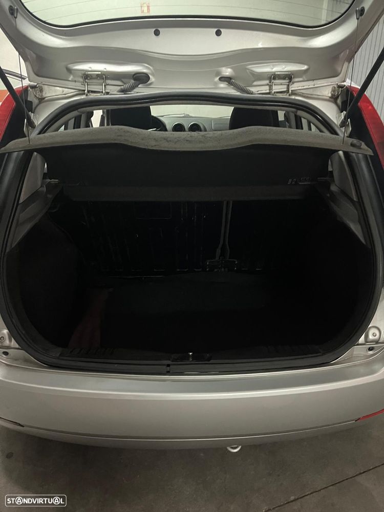 Ford Fiesta 1.4 TDCI Trend - 7