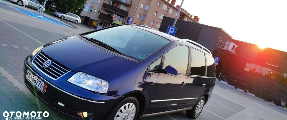 Volkswagen Sharan 2.0 Automatik Highline - 2