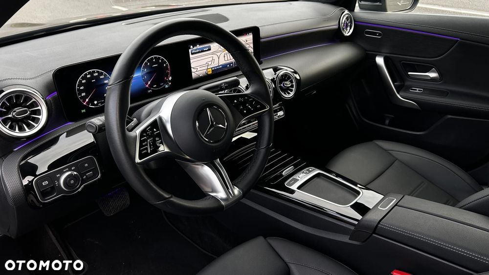 Mercedes-Benz CLA - 11
