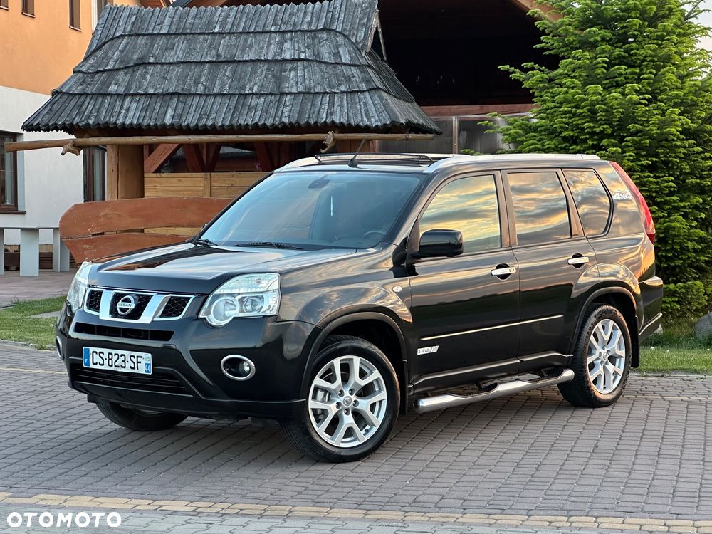Nissan X-Trail 2.0 dCi 4x4 DPF Platinum - 11