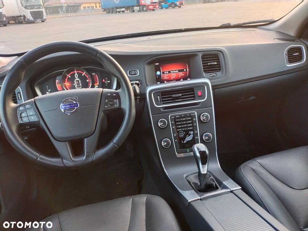Volvo V60 D2 - 10