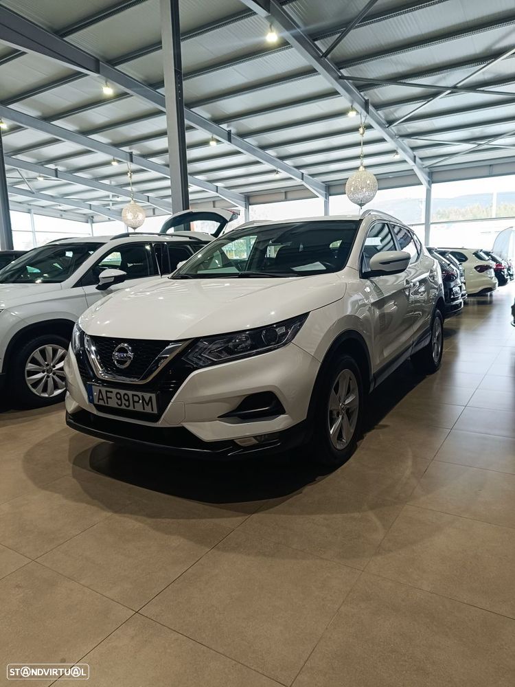 Nissan Qashqai 1.5 dCi N-Connecta - 4