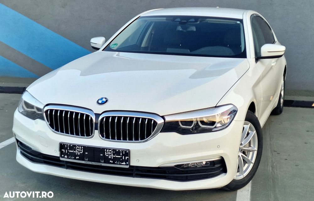 BMW Seria 5 525d Aut. Luxury Line - 1