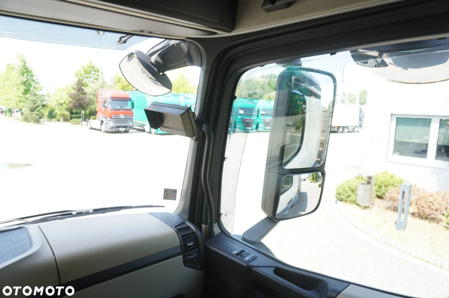 Mercedes-Benz Actros 1840 / NOWA Wywrotka 3-stronna 10 EPAL / Blokada mostu / Ład. 10 t - 25
