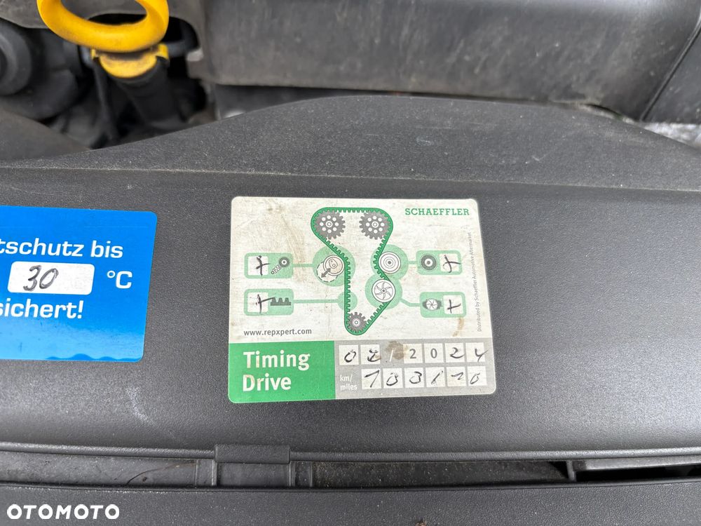 Volkswagen Golf Cabrio 2.0 TDI BlueMotion Technology - 25