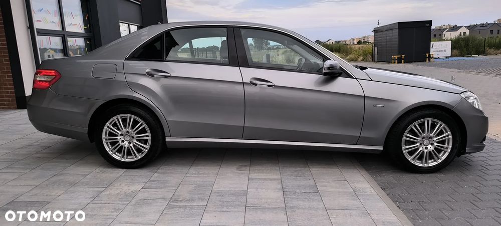 Mercedes-Benz Klasa E 200 Kompressor Automatik Elegance - 28