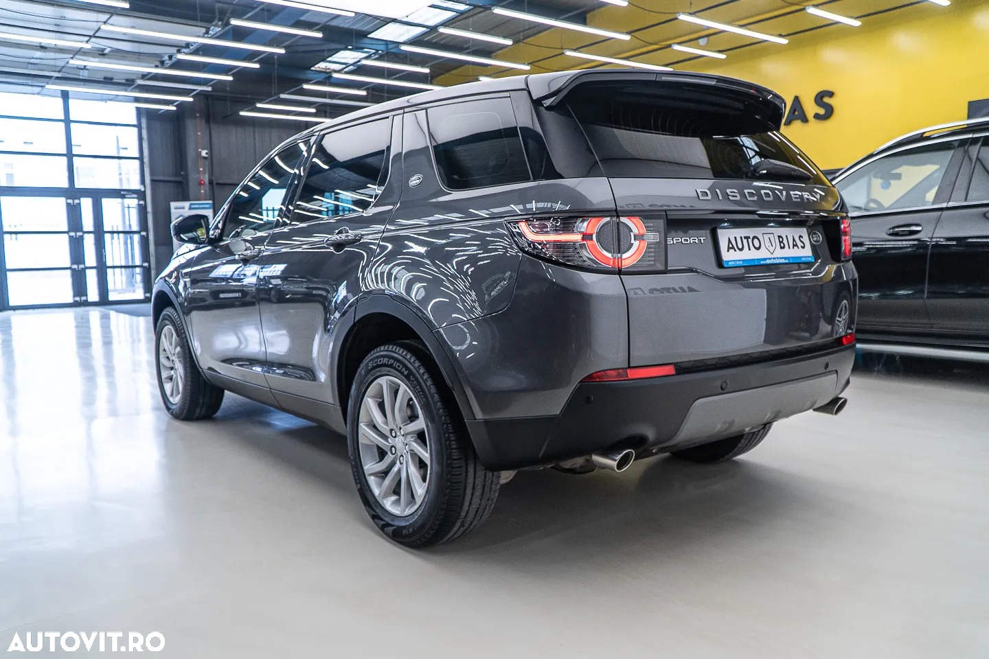 Land Rover Discovery Sport 2.0 l TD4 HSE Aut. - 5