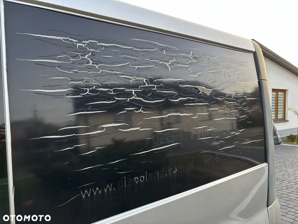 Opel Vivaro - 20
