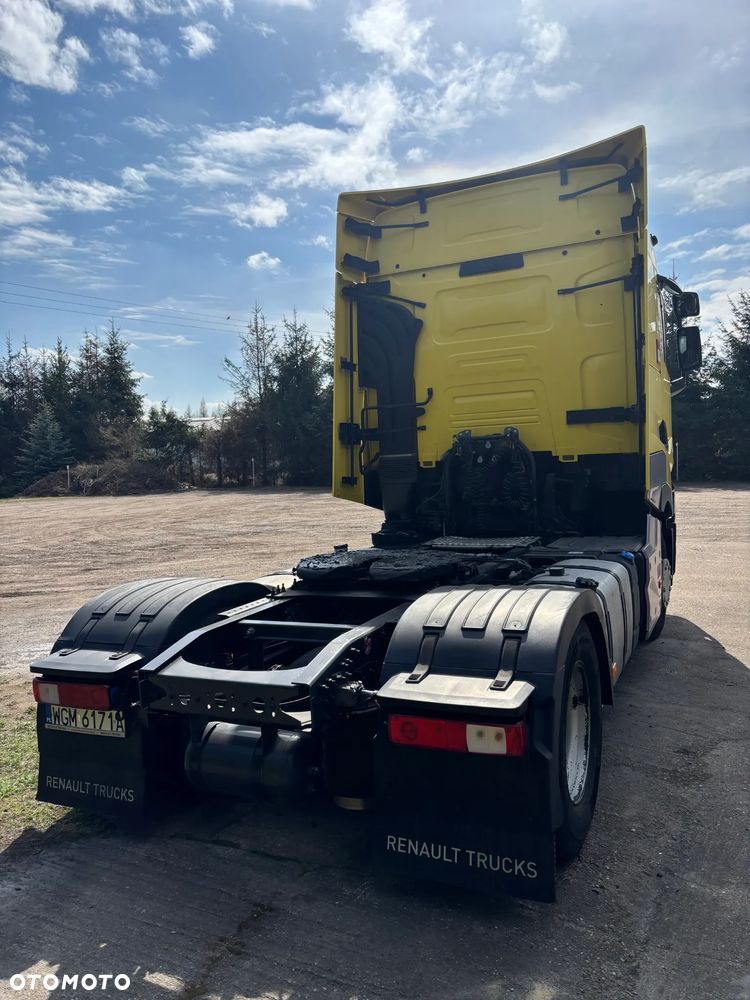 Renault T480 - 2
