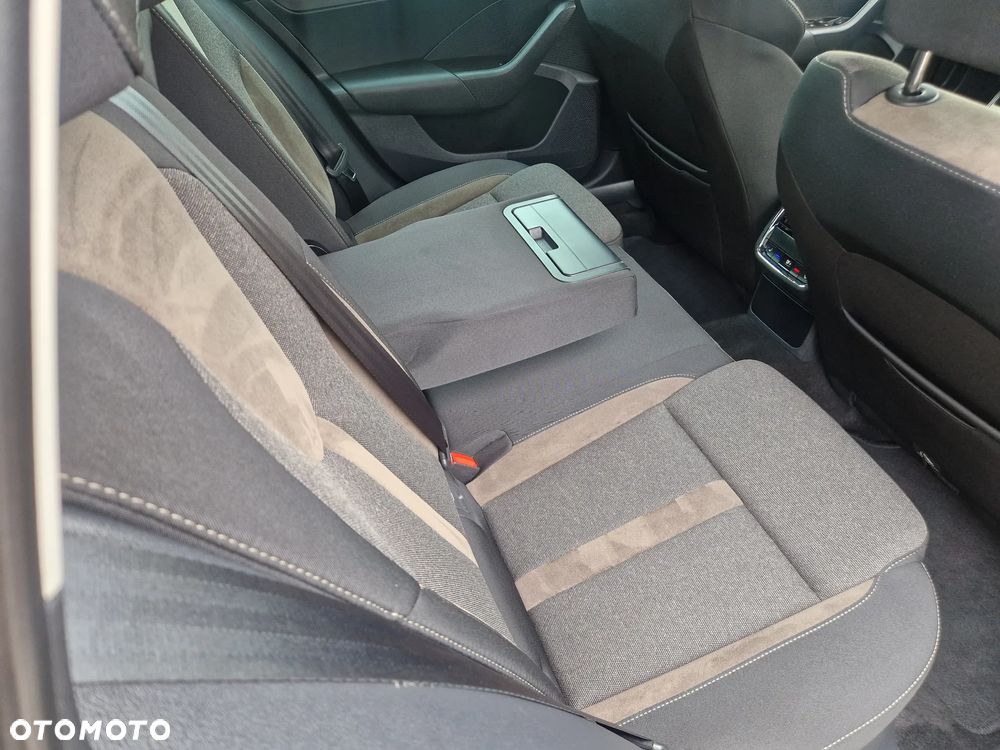 Skoda Octavia 2.0 TDI 4x4 DSG Scout - 18
