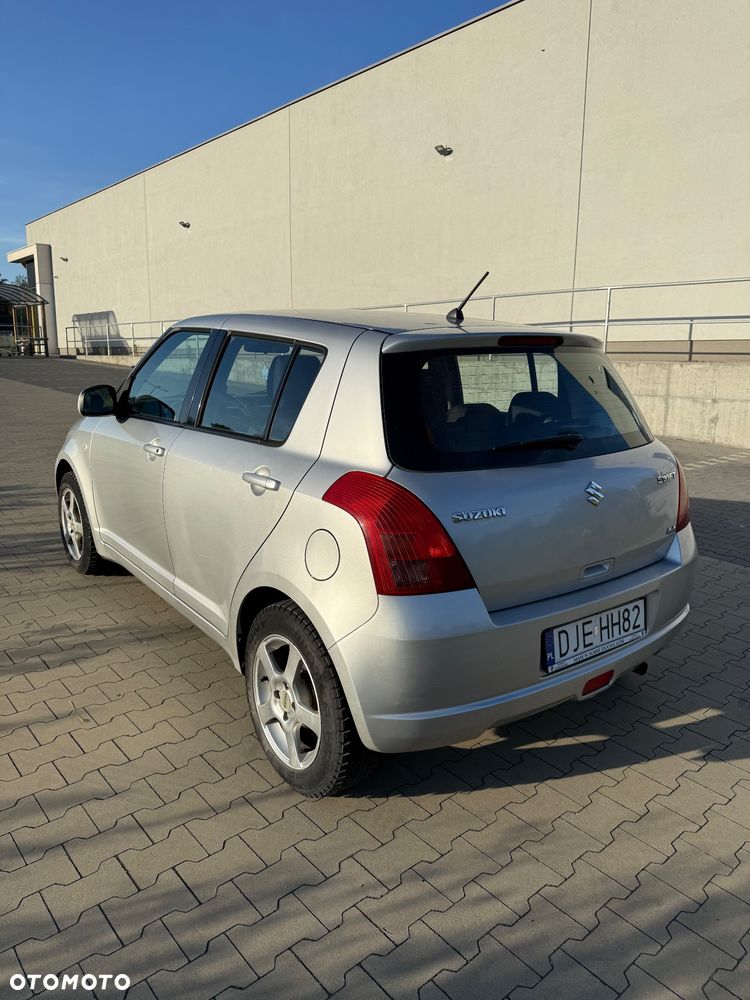 Suzuki Swift 1.3 GS / Premium 4WD - 8