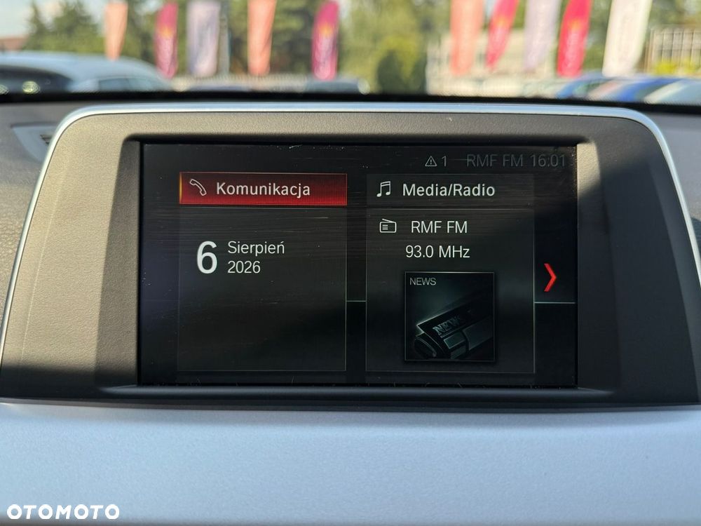 BMW X1 sDrive18i xLine - 25
