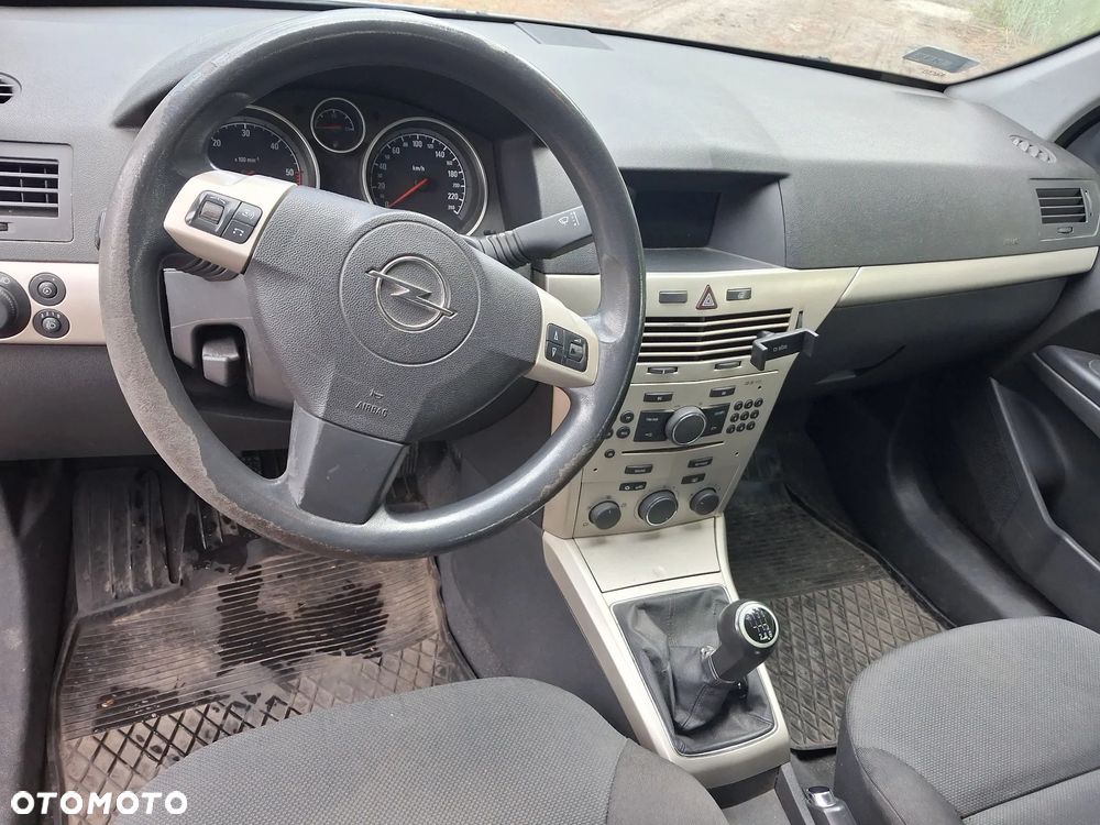 Opel Astra 1.3 CDTI 111 - 20