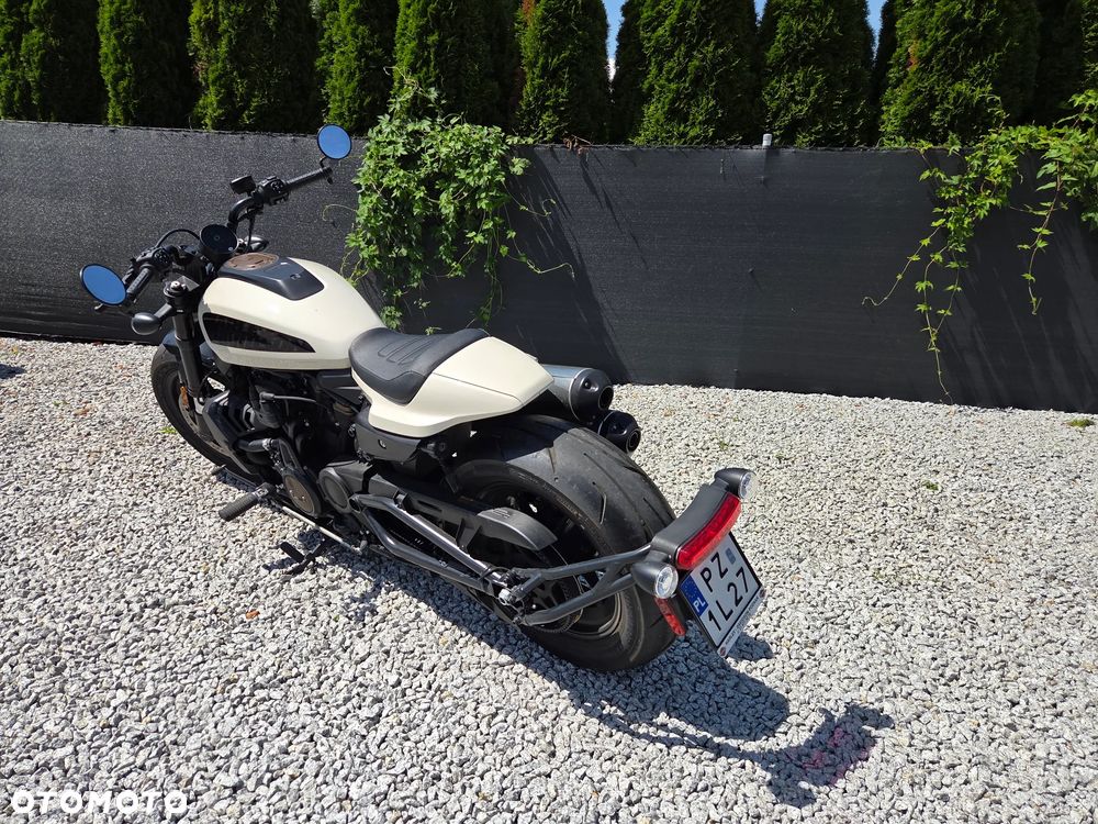 Harley-Davidson Sportster - 4