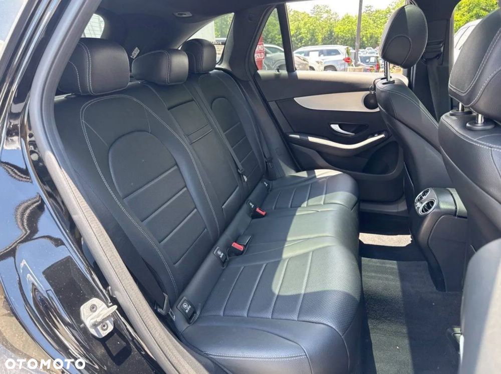 Mercedes-Benz GLC 300 4-Matic - 10