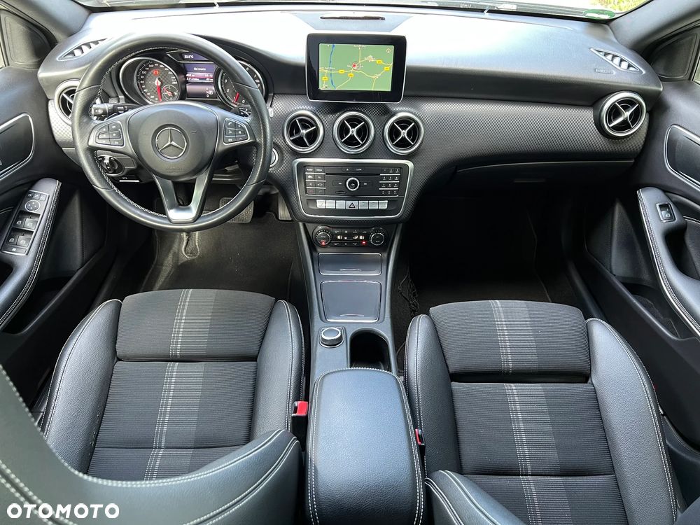 Mercedes-Benz Klasa A 200 7G-DCT Activity Edition - 5