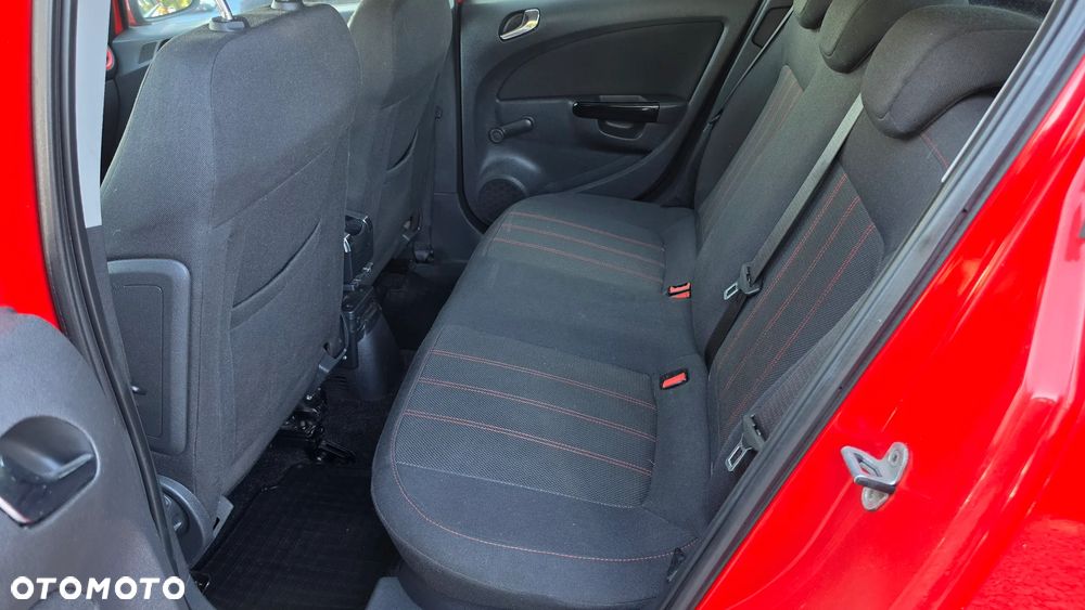 Opel Corsa 1.4 16V Innovation - 17