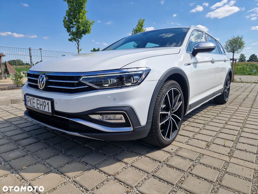 Volkswagen Passat Alltrack 2.0 TDI SCR 4Motion DSG - 12