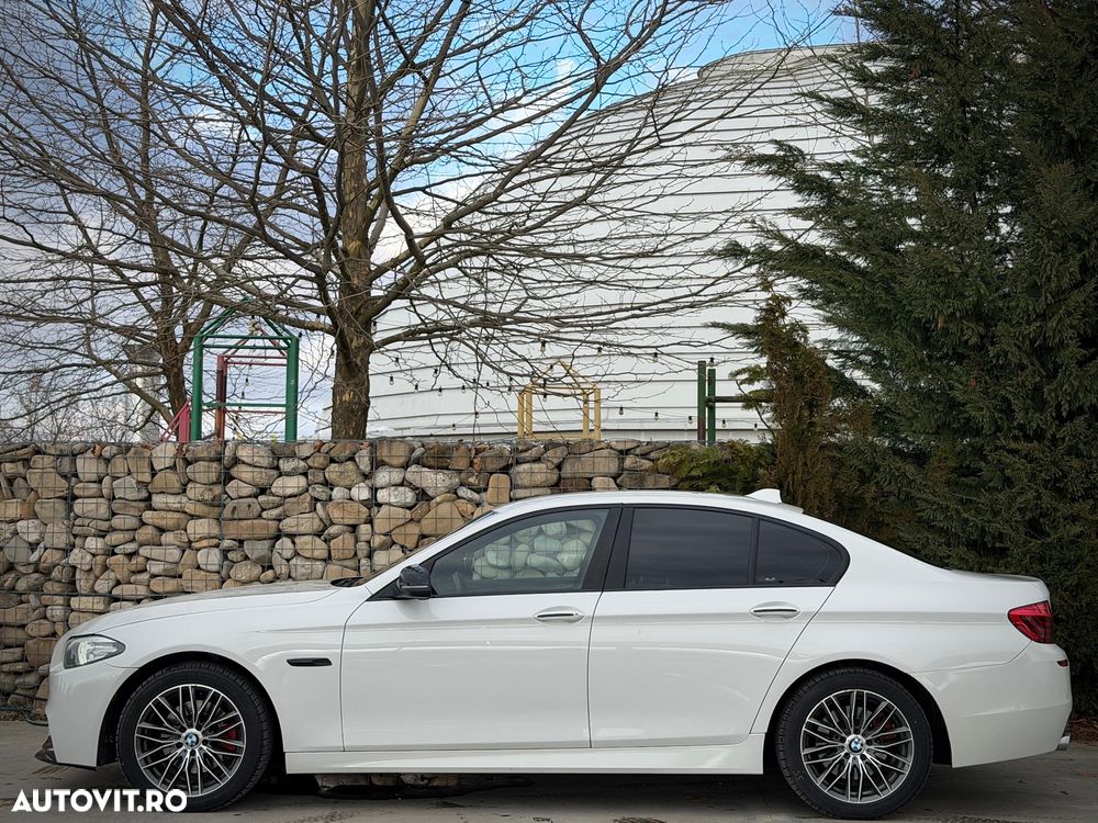 BMW Seria 5 520d Aut. M Sport Edition - 11
