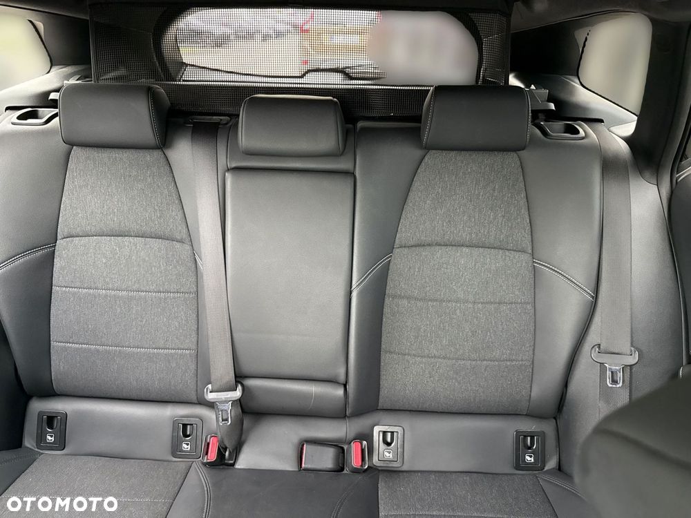 Toyota Corolla 1.8 Hybrid Comfort - 16