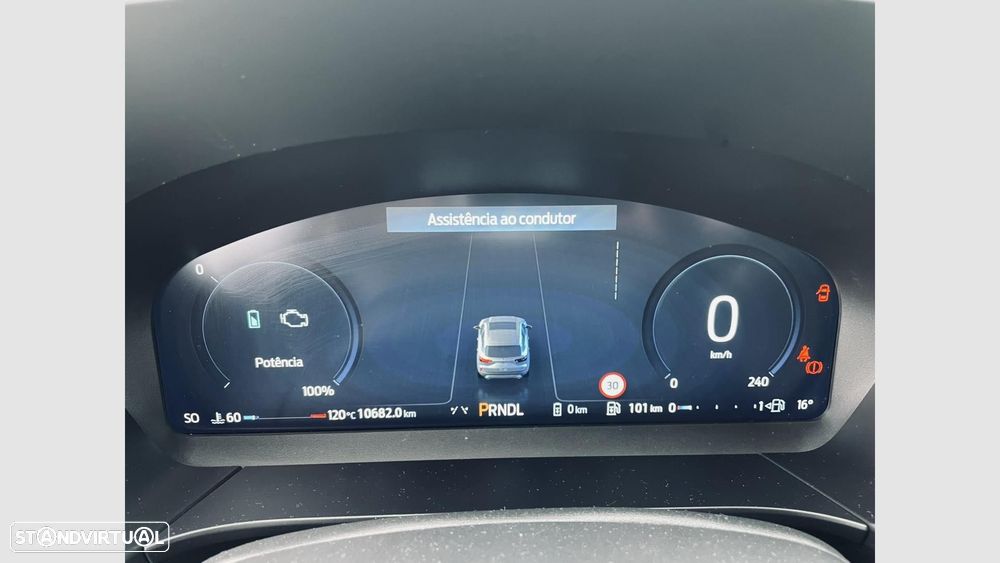 Ford Kuga 2.5 PHEV ST-Line X — fotografia 6