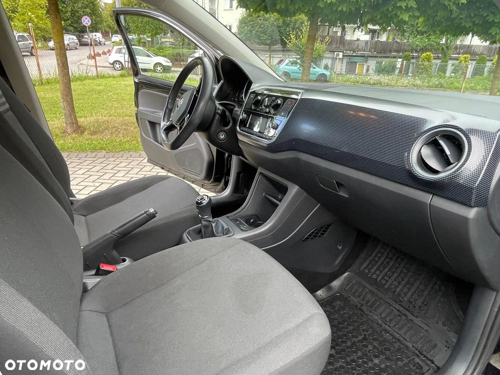 Volkswagen up! 1.0 move - 8