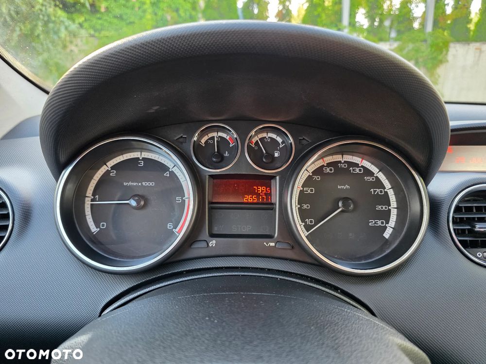 Peugeot 308 1.6 HDi Premium - 15