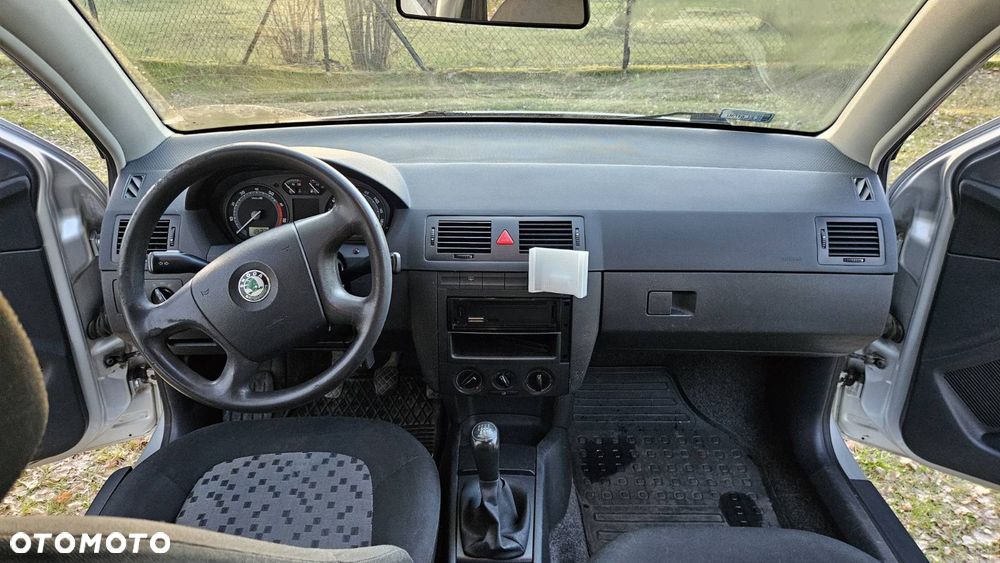 Skoda Fabia 1.4 16V Classic - 13