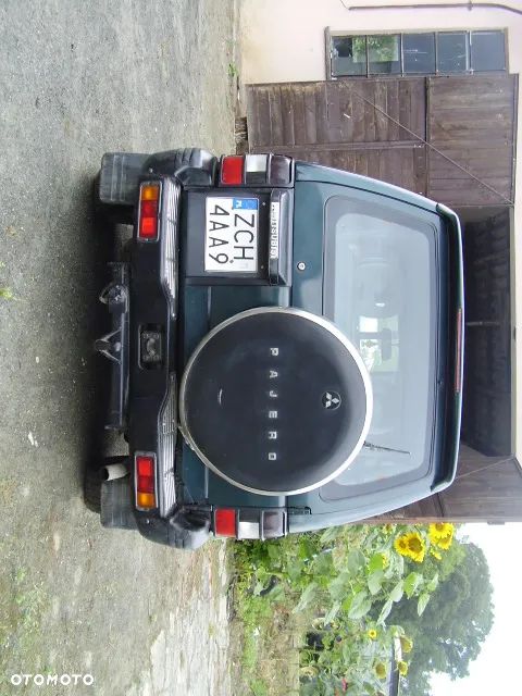 Mitsubishi Pajero - 2