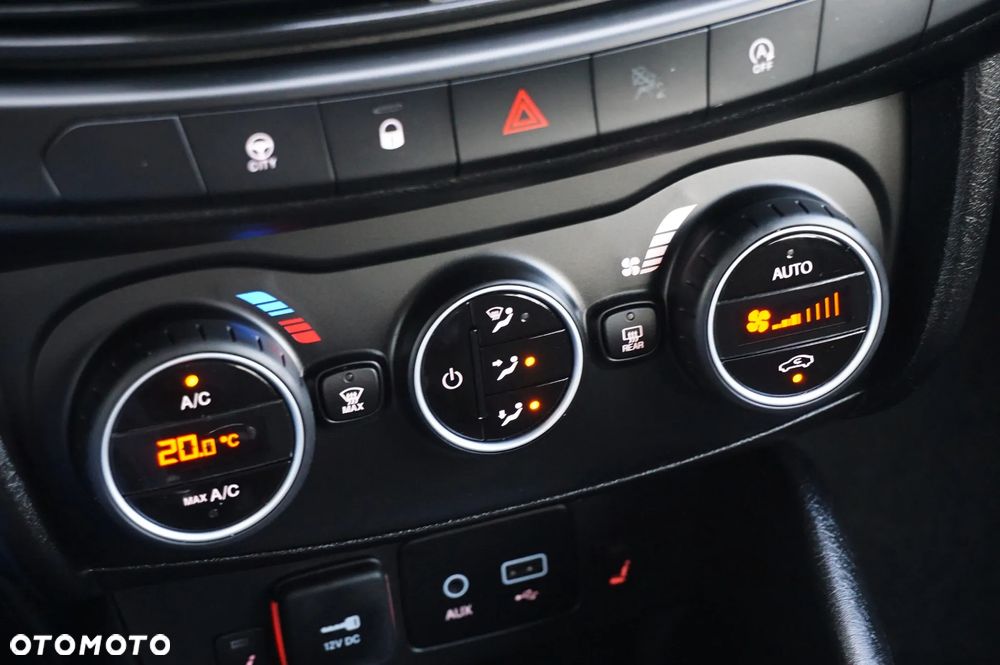 Fiat Tipo 1.4 T-Jet Lounge - 34