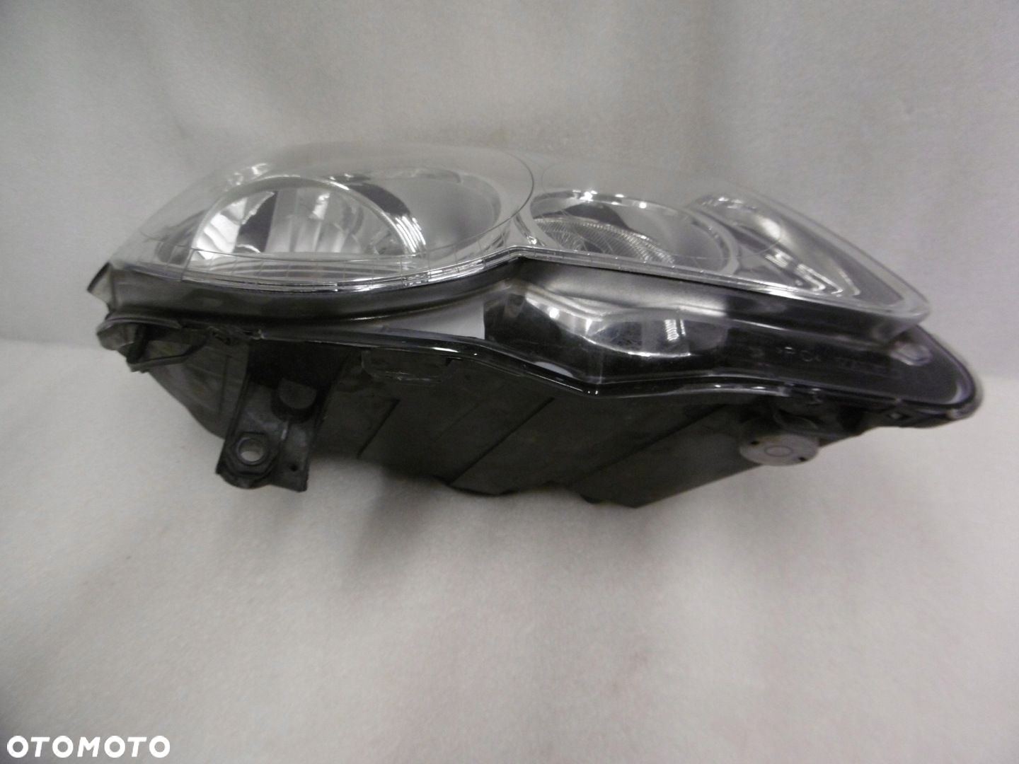 VW POLO 6Q1 LIFT - lampa przednia prawa - 4