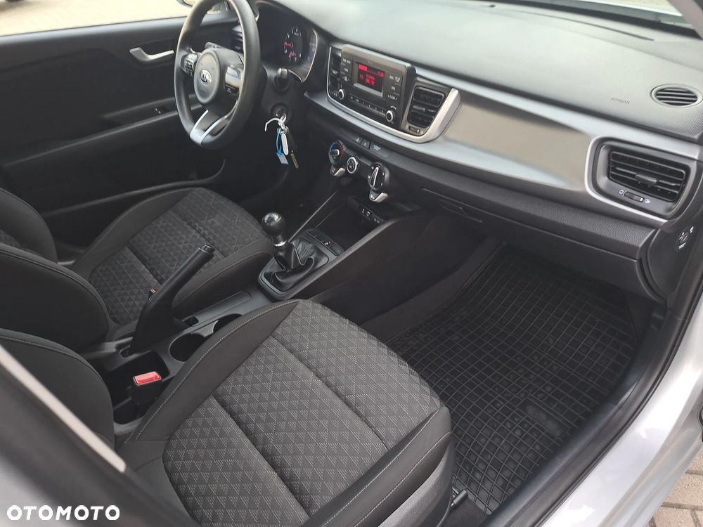 Kia Rio 1.2 M - 18