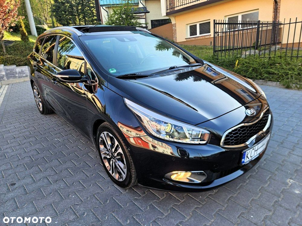 Kia Ceed 1.6 CRDi 128 Platinum Edition - 11